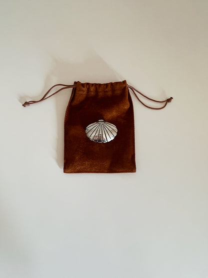 SILVER SHELL PILL BOX