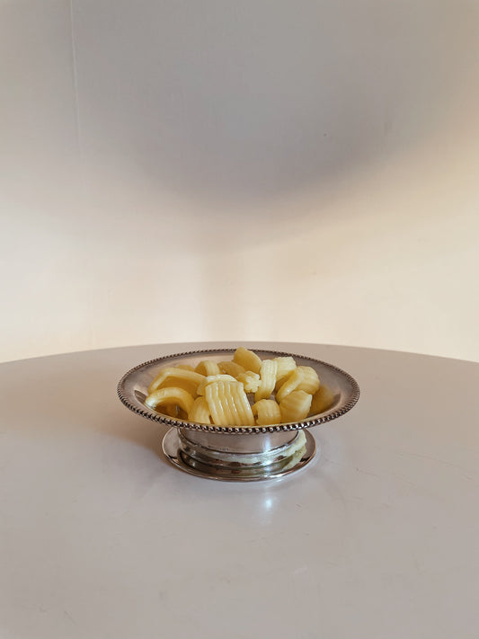 FRENCH BUTTER CURLER DISH