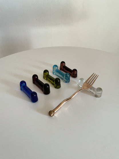 COLORFUL GLASS CUTLERY RESTS