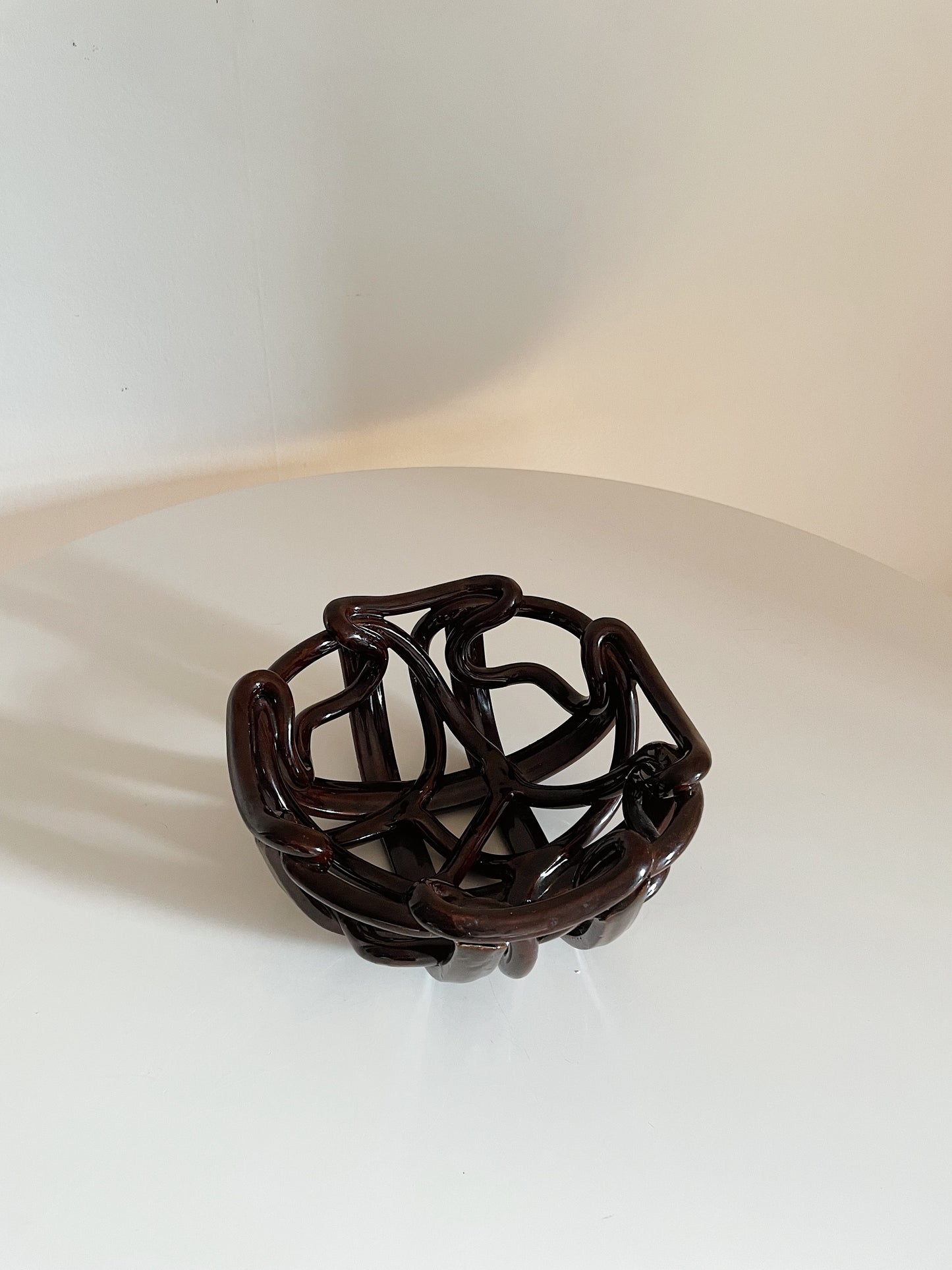 WOVEN CERAMIC BASKET