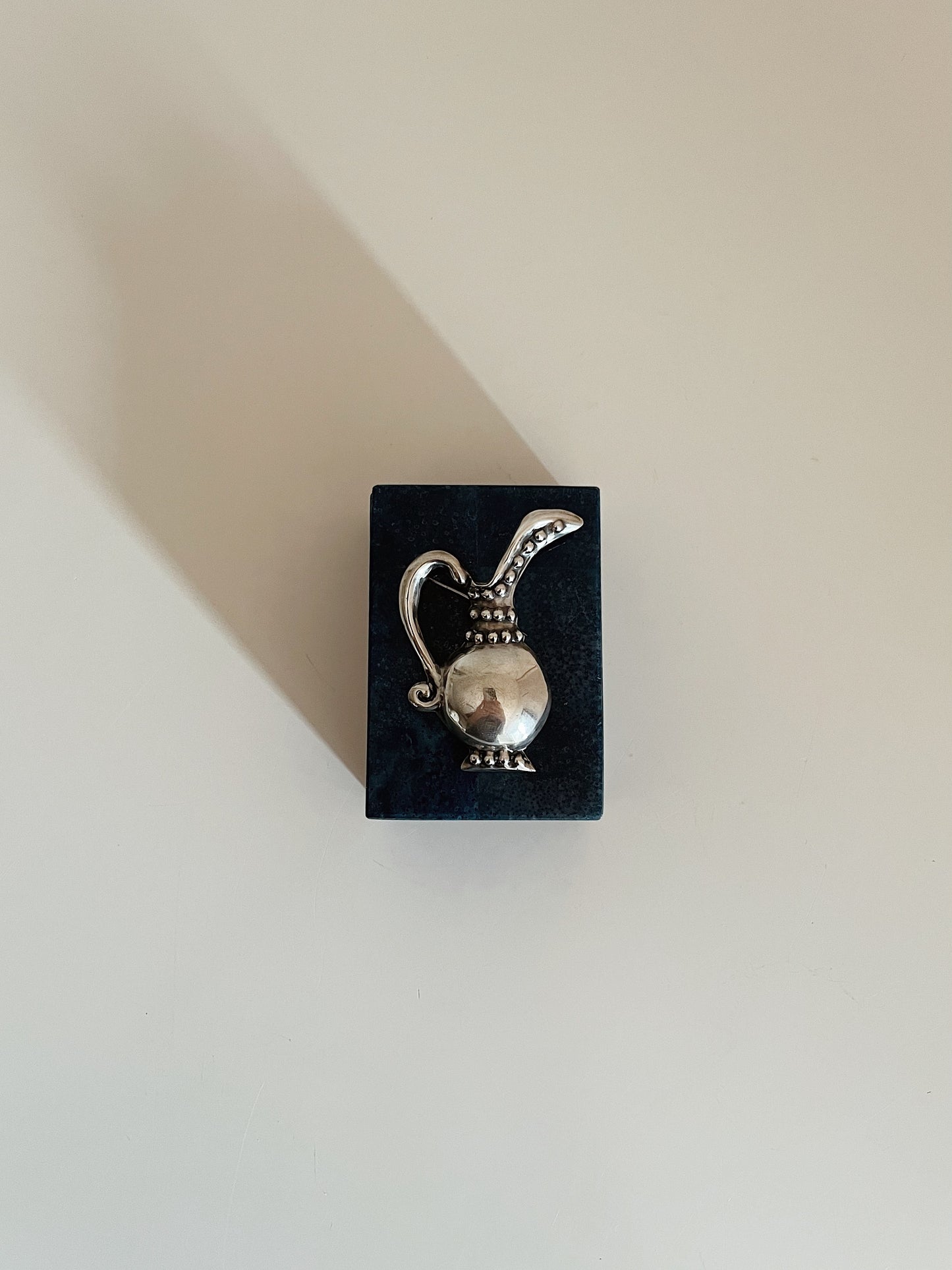 SILVER VASE BROOCH