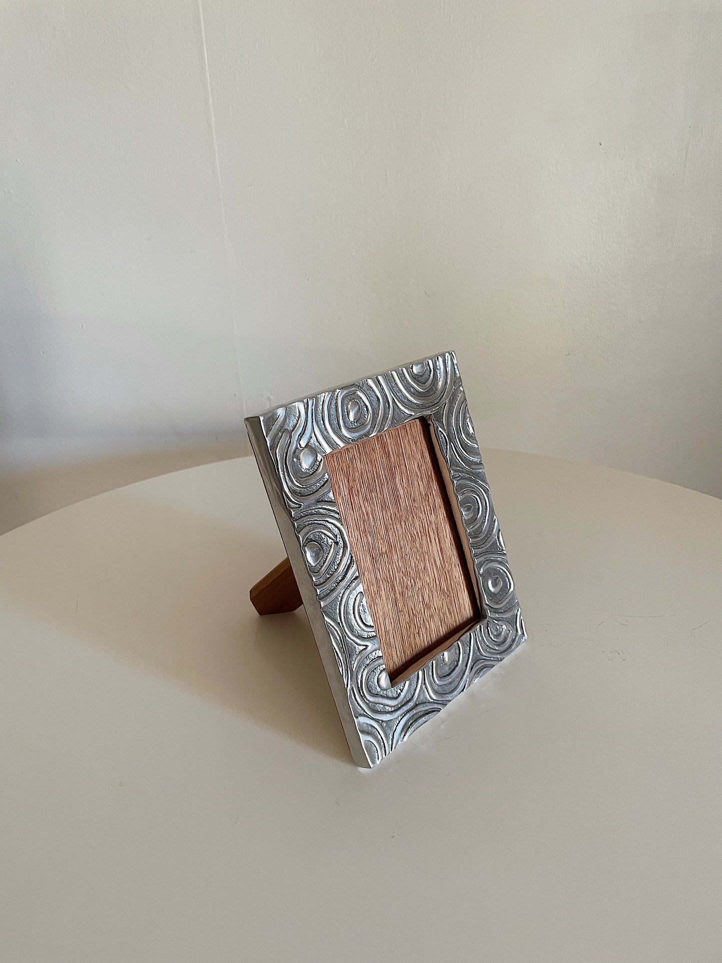 PEWTER SWIRL PICTURE FRAME
