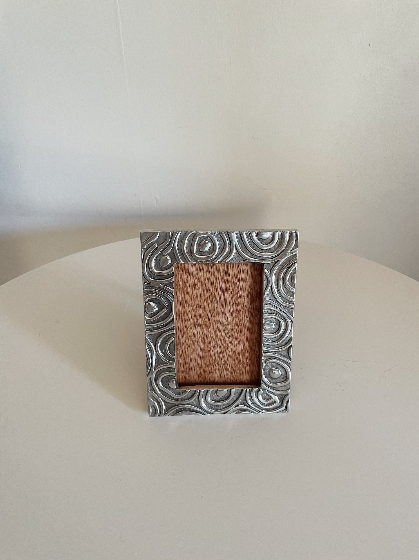 PEWTER SWIRL PICTURE FRAME