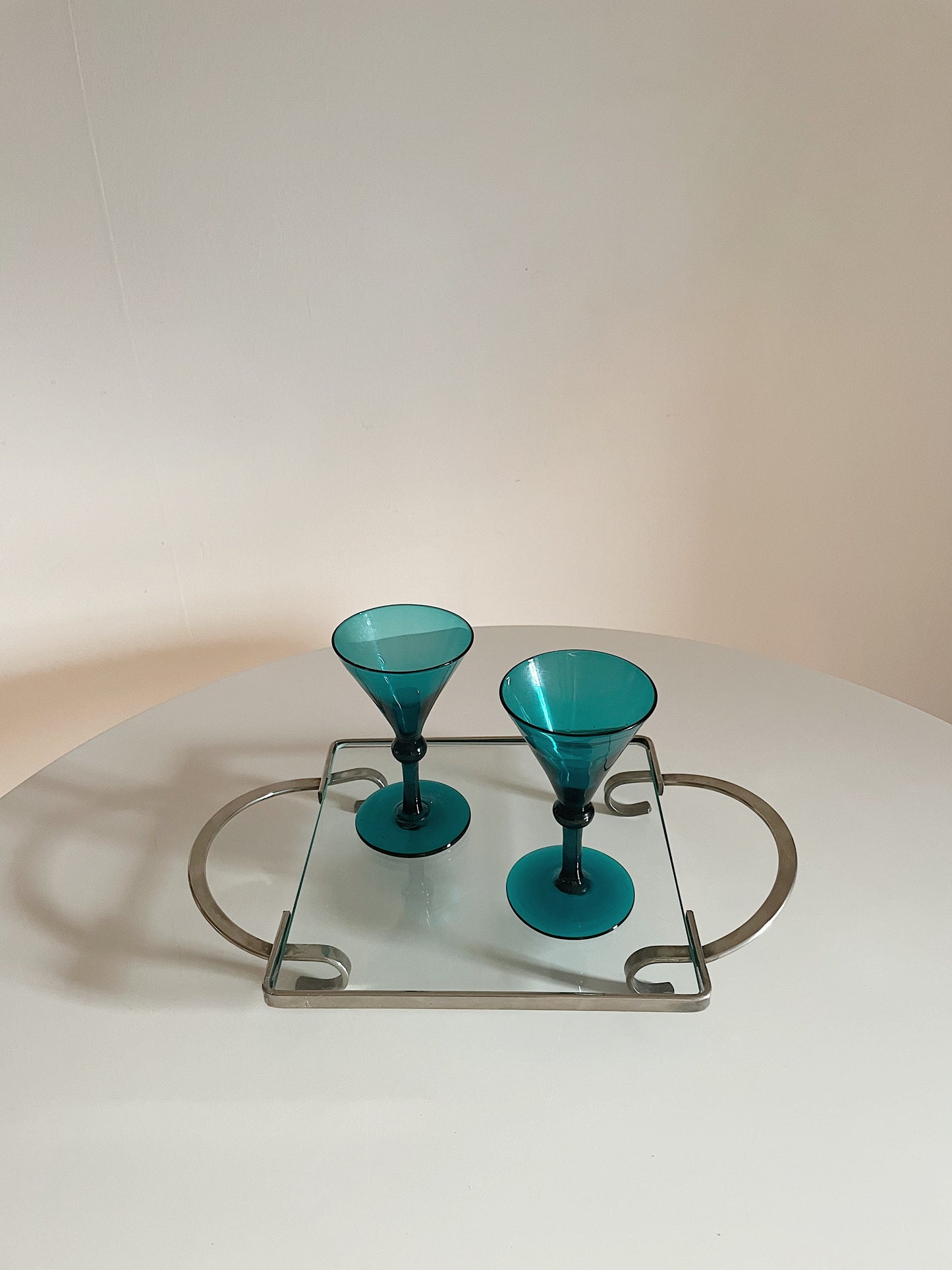 TEAL TRIANGLE GLASSES