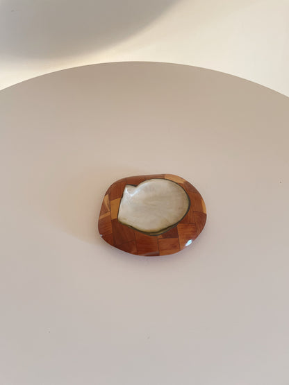 MOTHER OF PEARL SHELL INLAY DISH