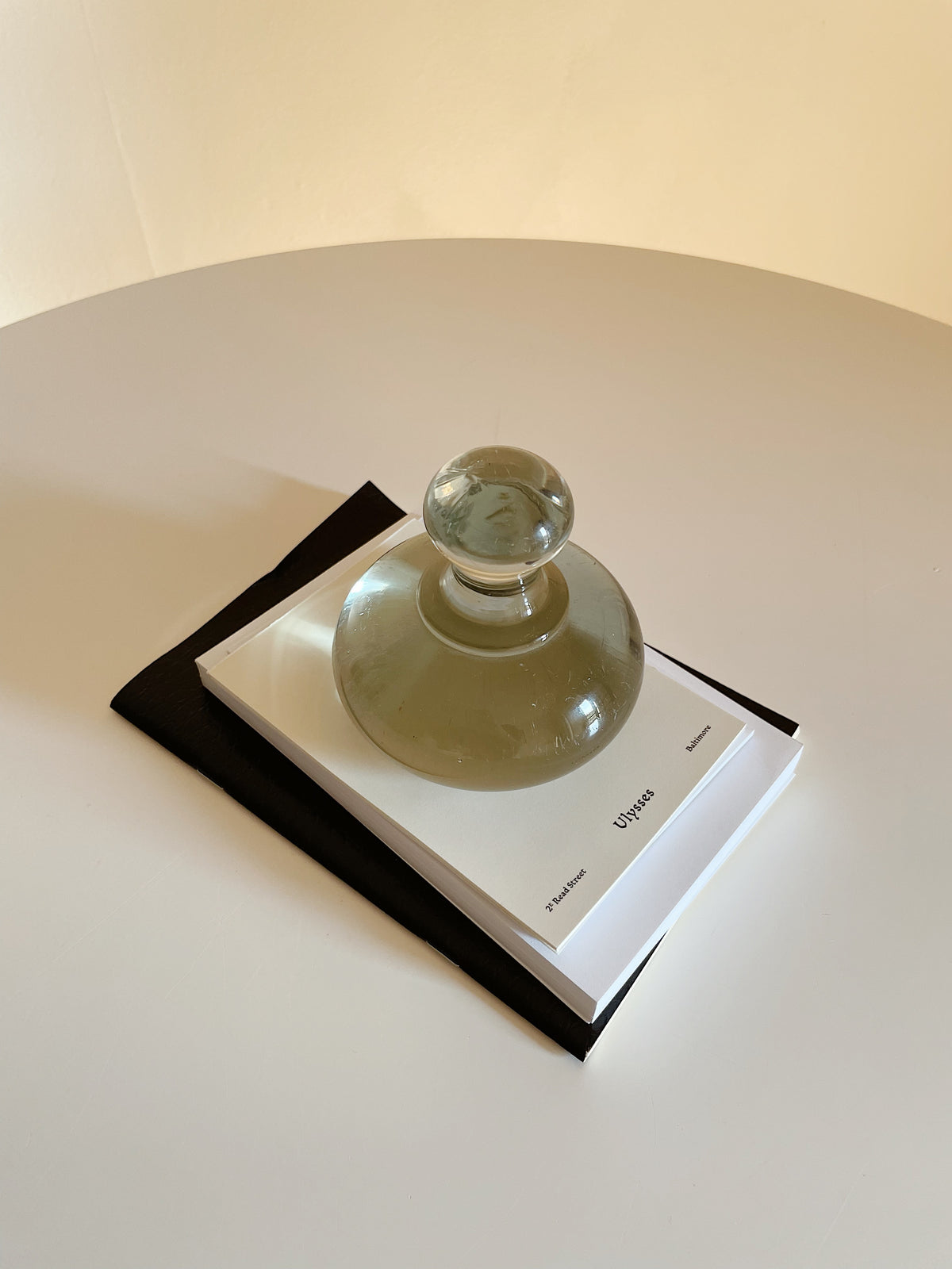 CLEAR GLASS SCULPTURE