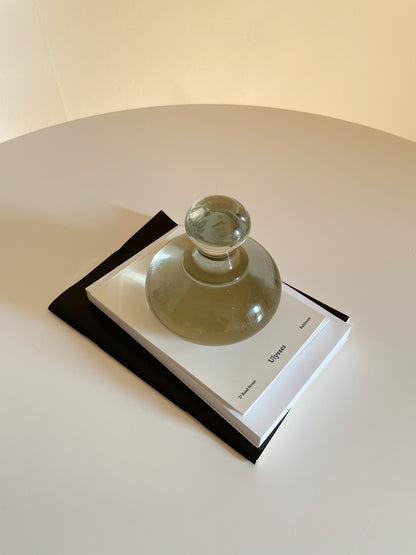 CLEAR GLASS SCULPTURE