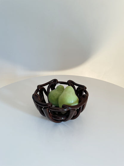 WOVEN CERAMIC BASKET