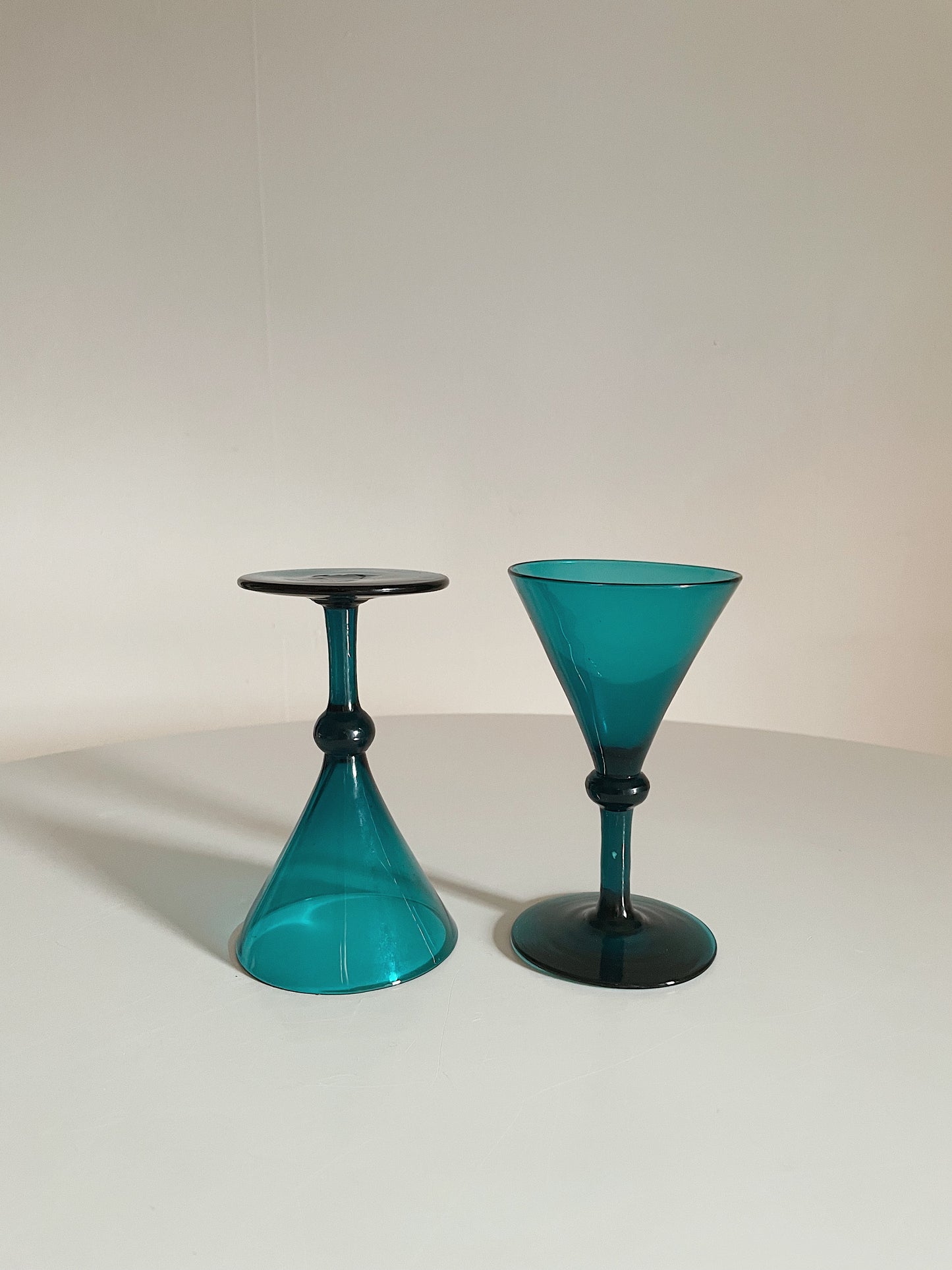 TEAL TRIANGLE GLASSES