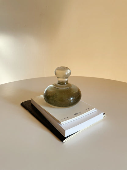 CLEAR GLASS SCULPTURE