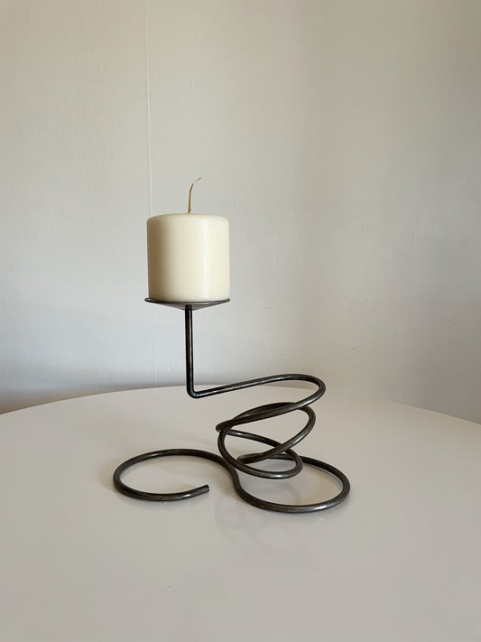 SPIRAL TABLE CANDLEHOLDER