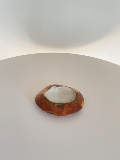MOTHER OF PEARL SHELL INLAY DISH