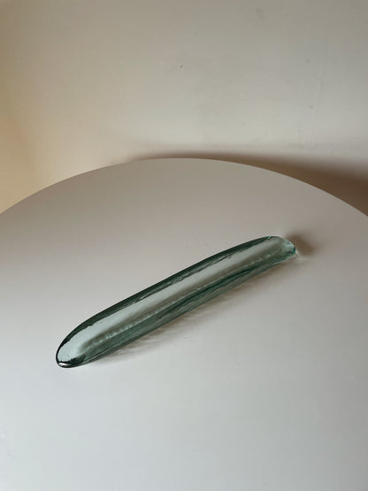 ELONGATED GLASS DISH