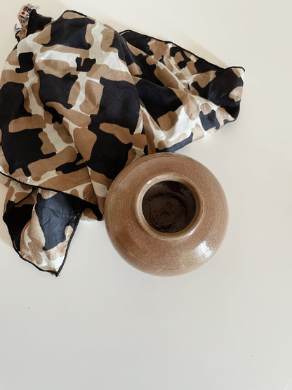 SMALL CERAMIC BROWN VASE