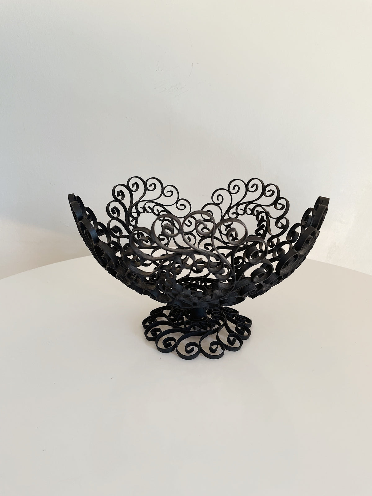 SCROLL PEDESTAL BOWL