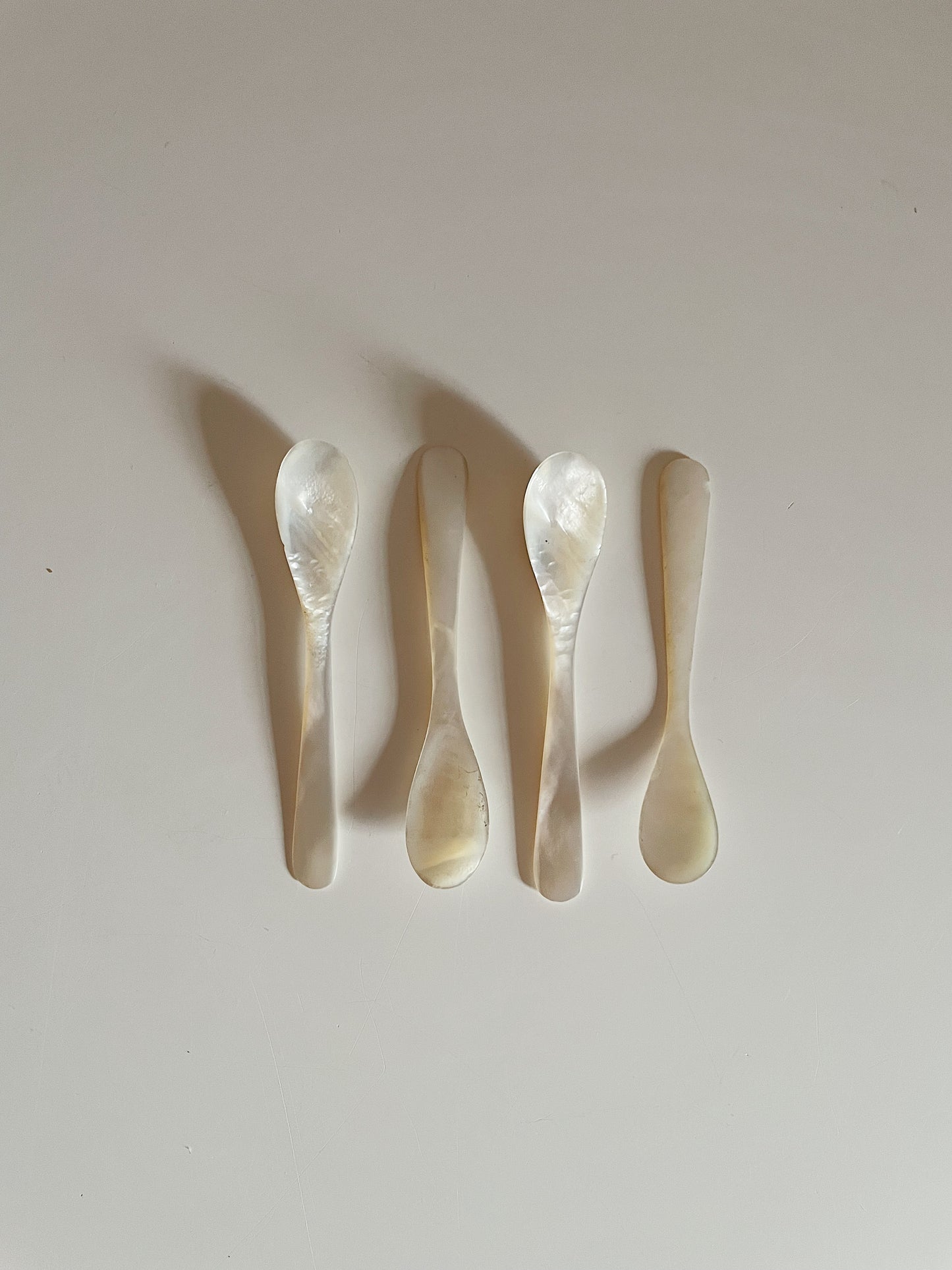 MOTHER OF PEARL SPOONS