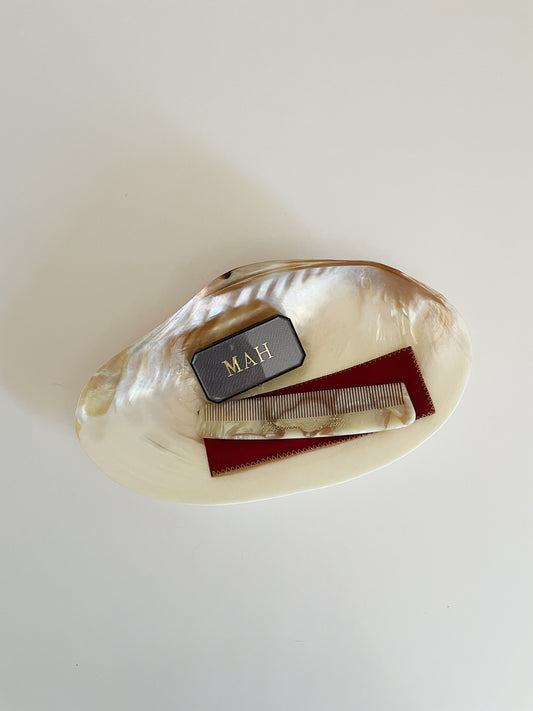 MOTHER OF PEARL SHELL DISH