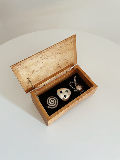 SILVER VASE BROOCH