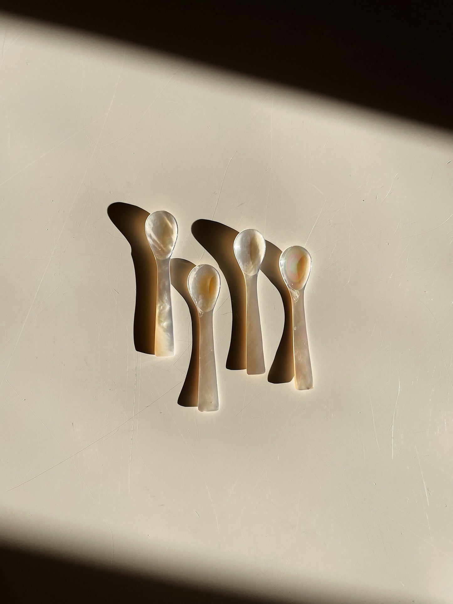 MOTHER OF PEARL SPOONS