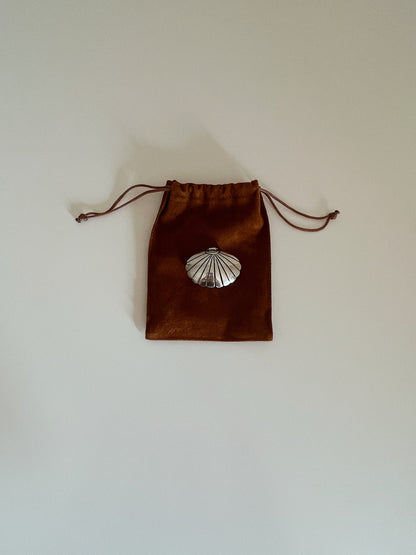SILVER SHELL PILL BOX