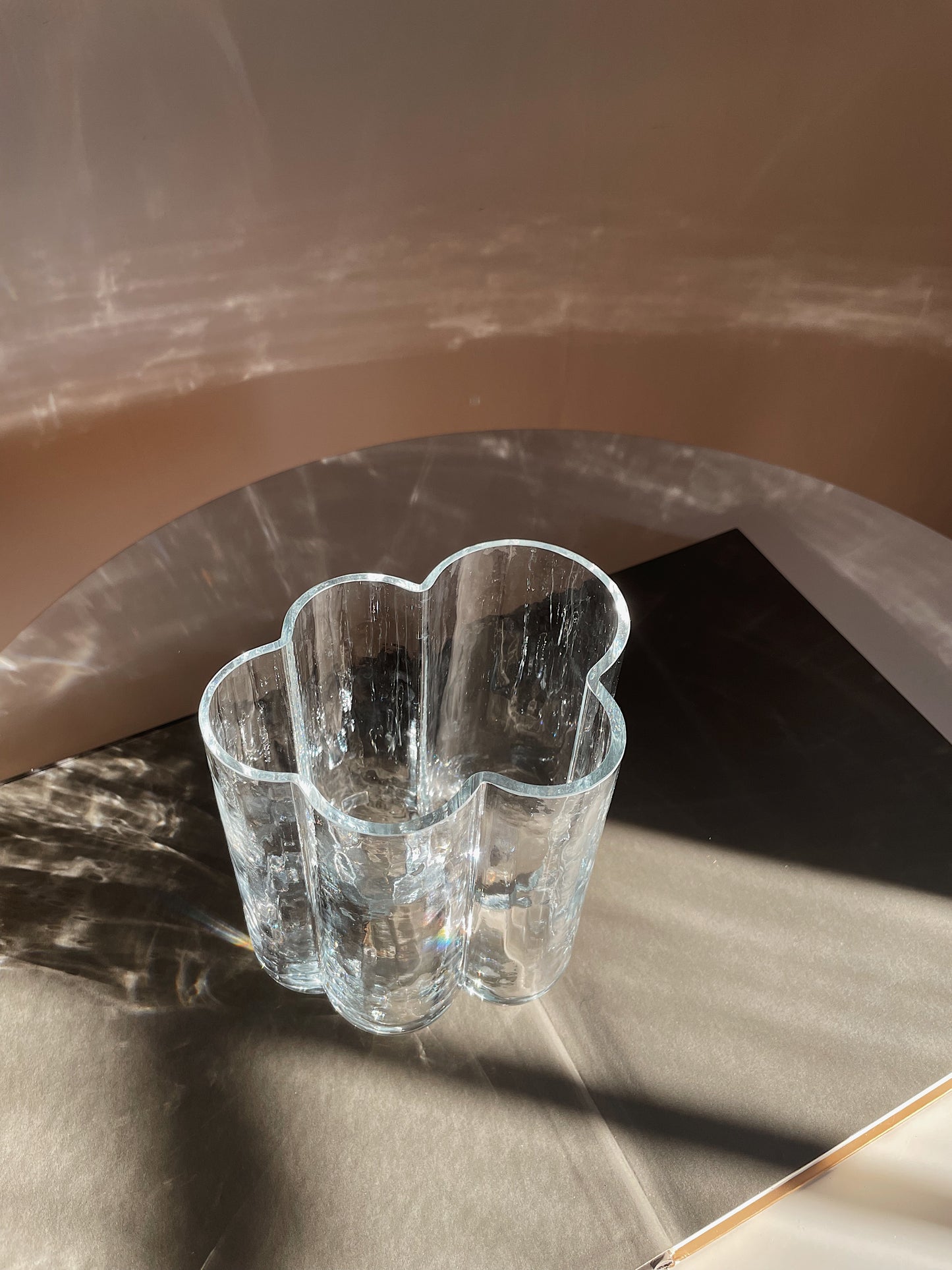 PAULINE VASE BY RUNE STRAND
