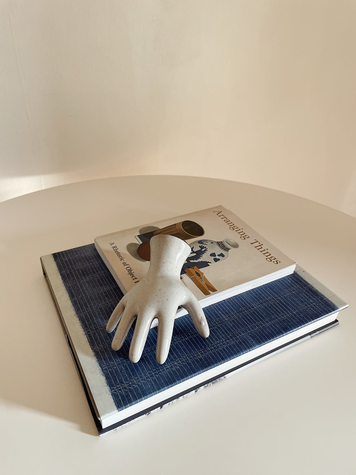 CERAMIC HAND